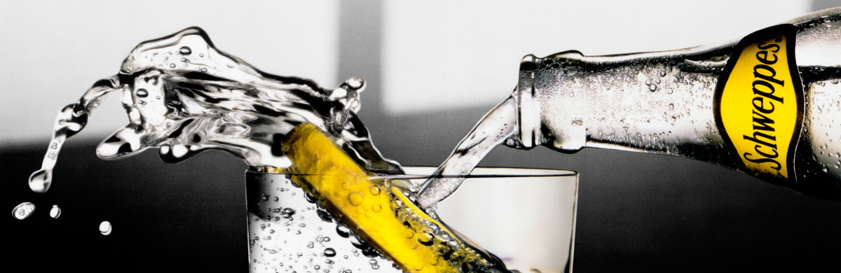13-Schweppes-pour